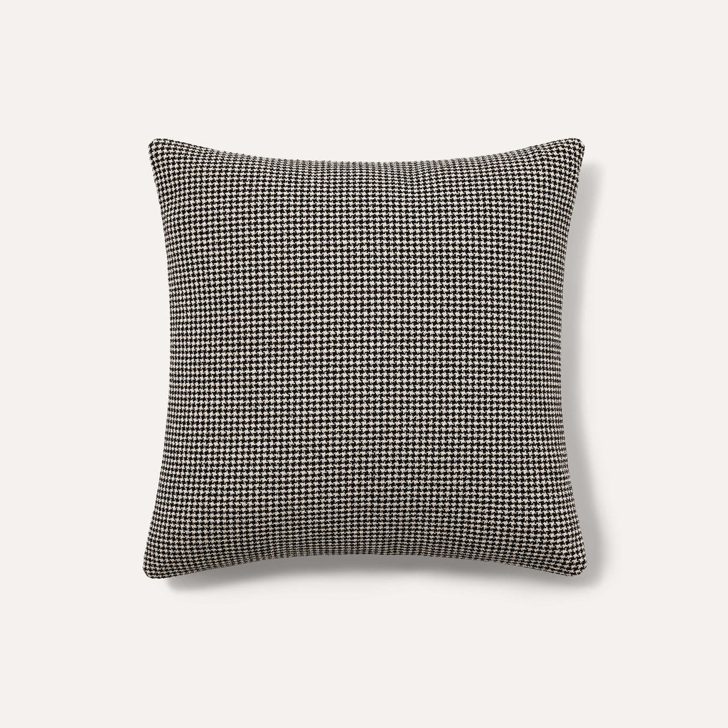 Forma Pillow