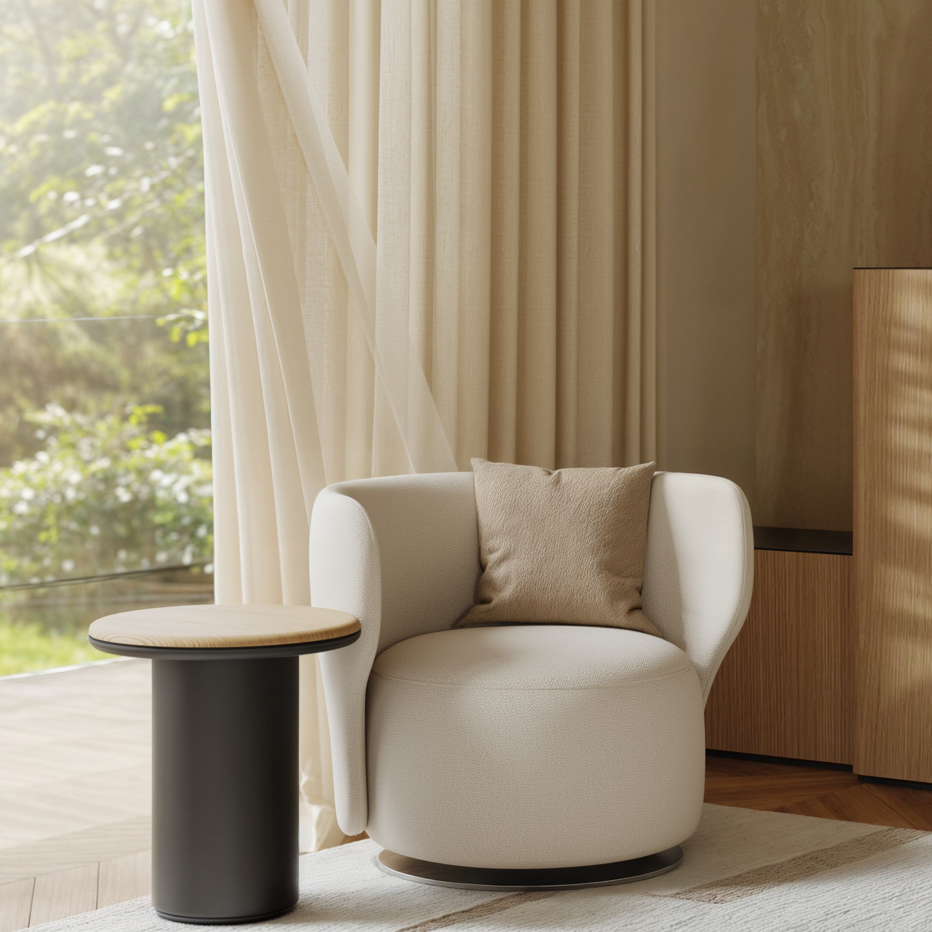 Seta Side Table